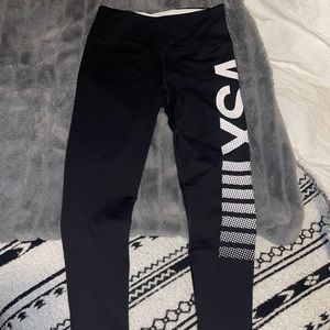 Victoria’s Secret sport leggings
